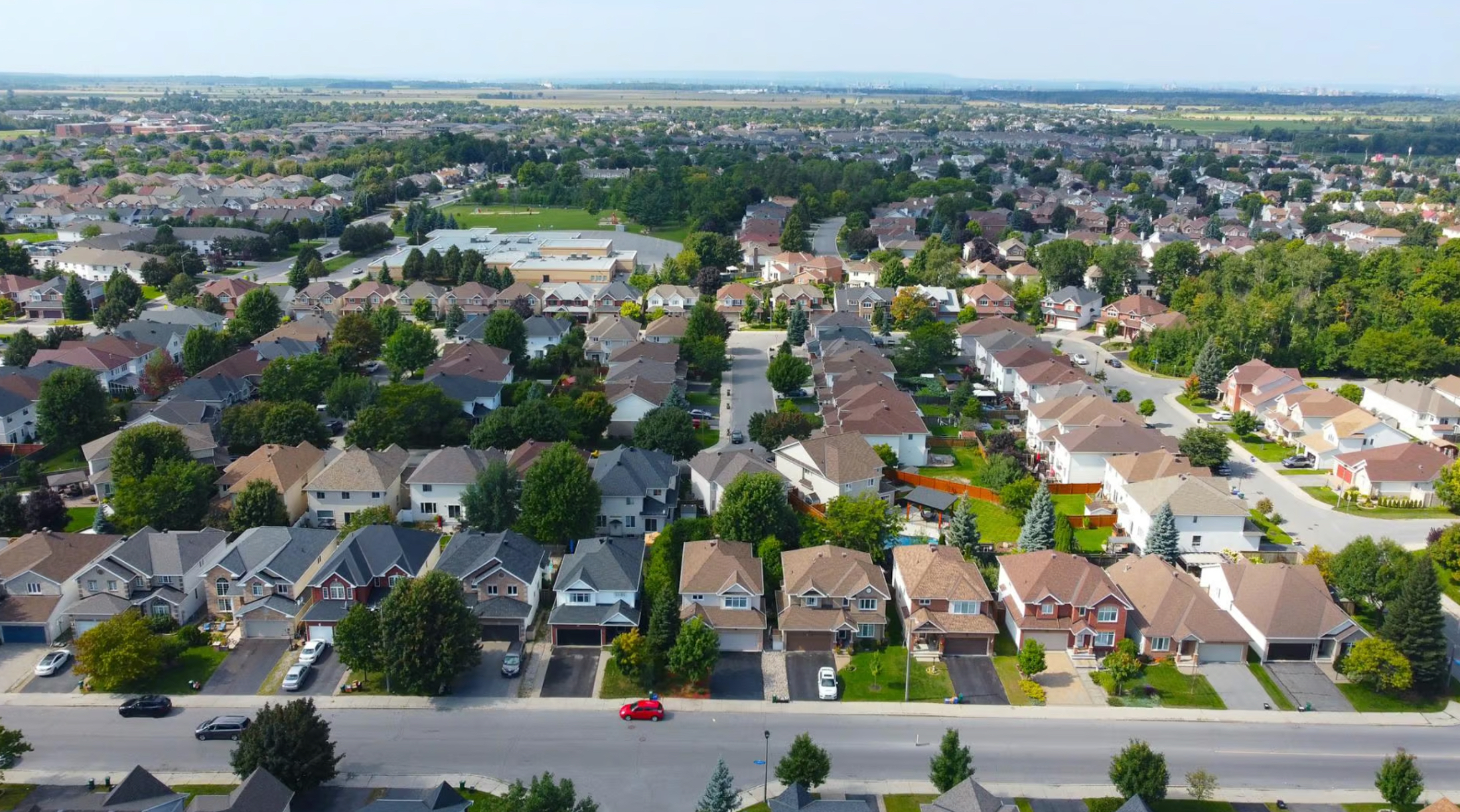 Living in Half Moon Bay, Barrhaven: A Suburb on the Rise (2025 Guide)